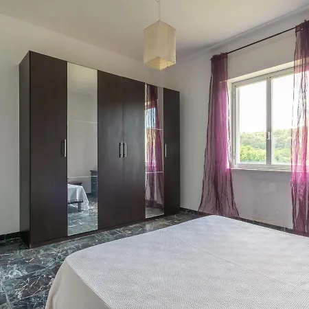 Inviting Holiday In With Private Garden Feriehus *