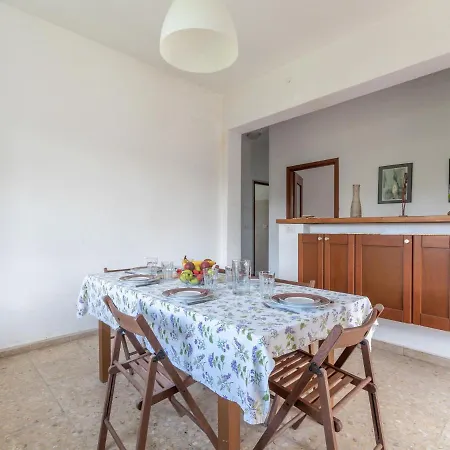 Feriehus Inviting Holiday In With Private Garden Savona